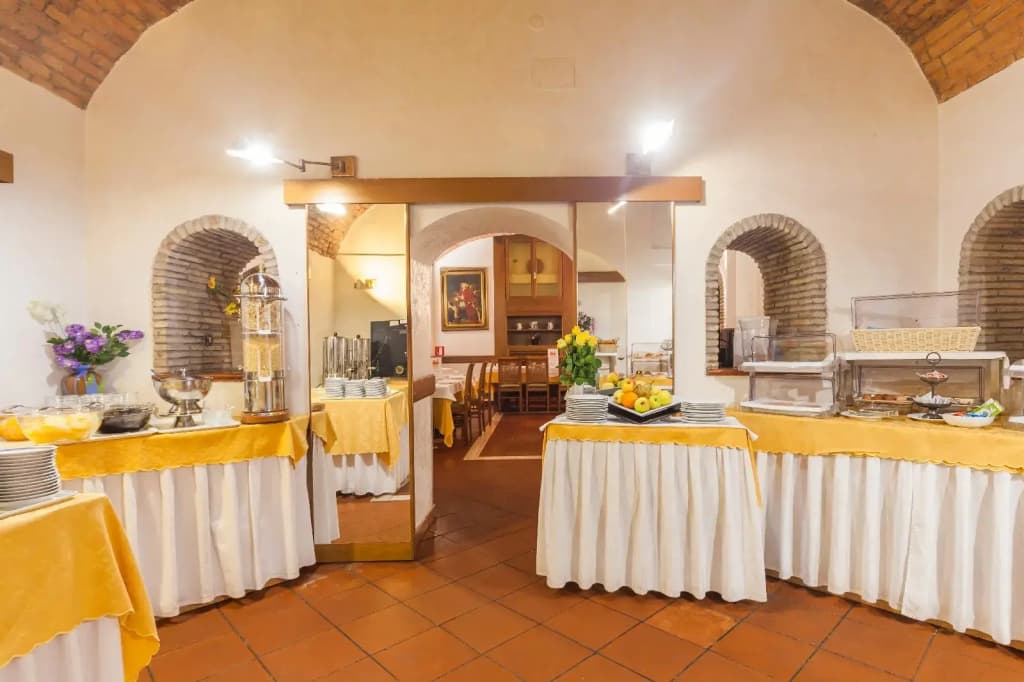 Hotel Galles - photo 27