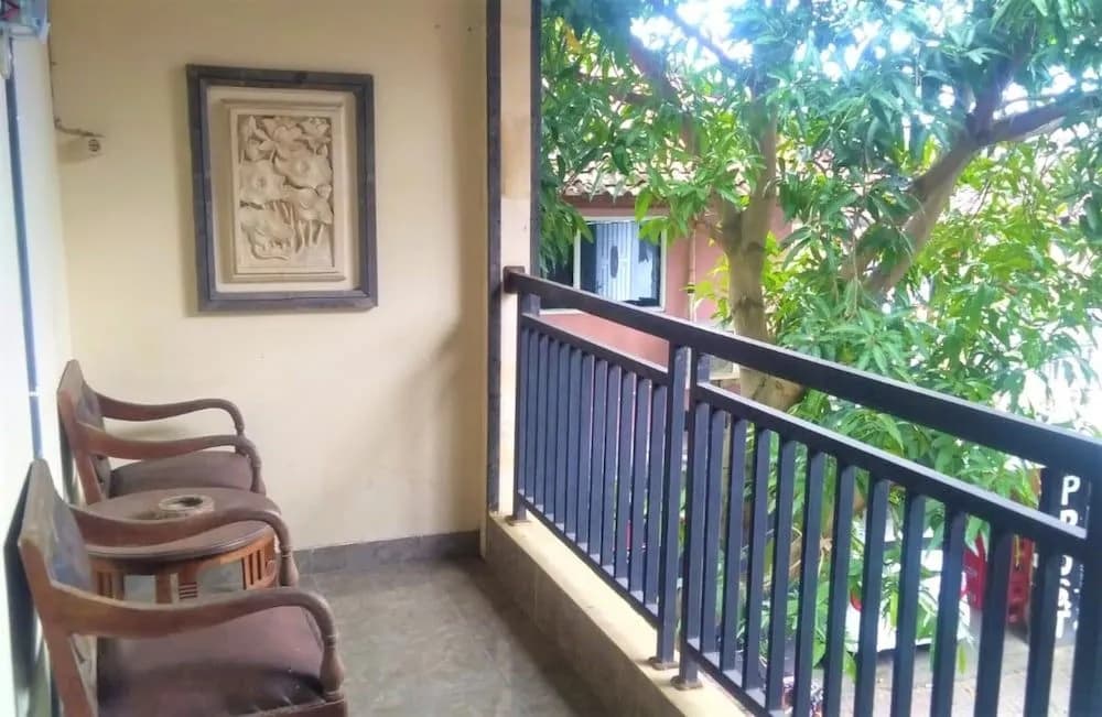 Kubu Turah Homestay - photo 12