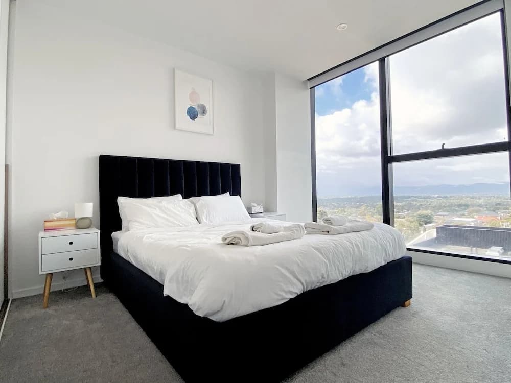 Skygarden Luxury Condo - photo 6