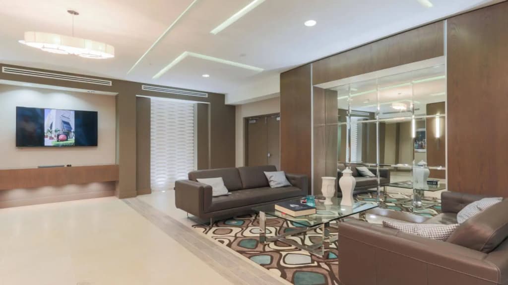 Pelicanstay in Coconut Grove Miami - photo 4