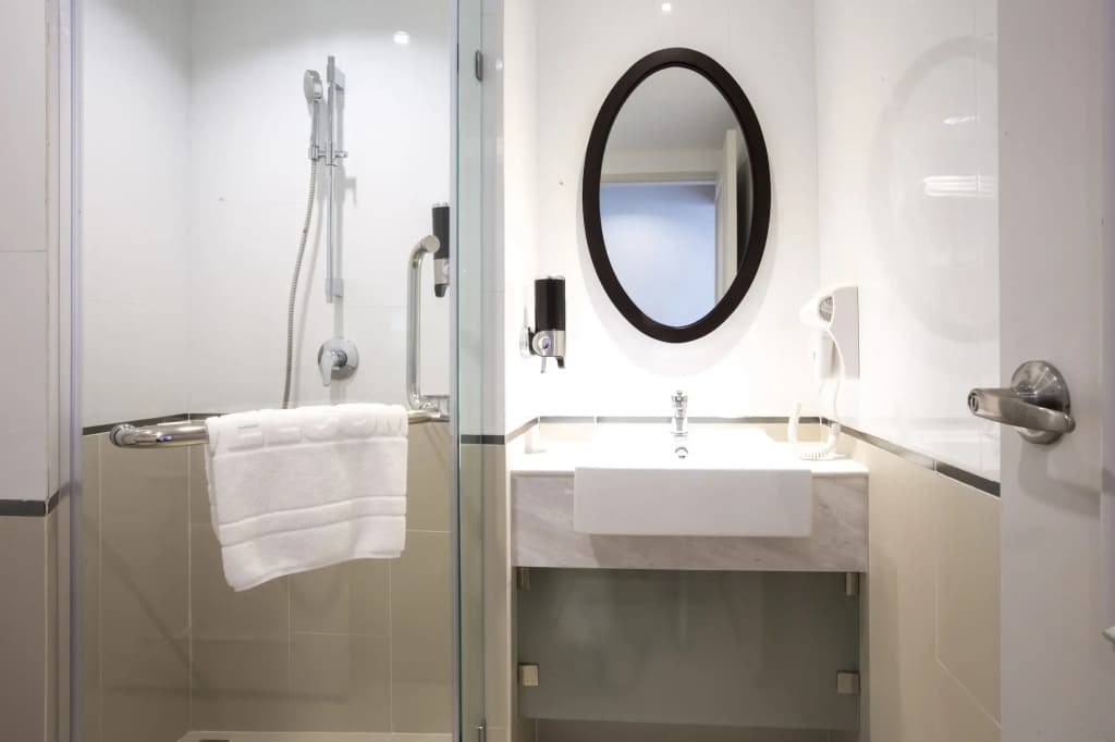 Vince Hotel Pratunam - photo 10
