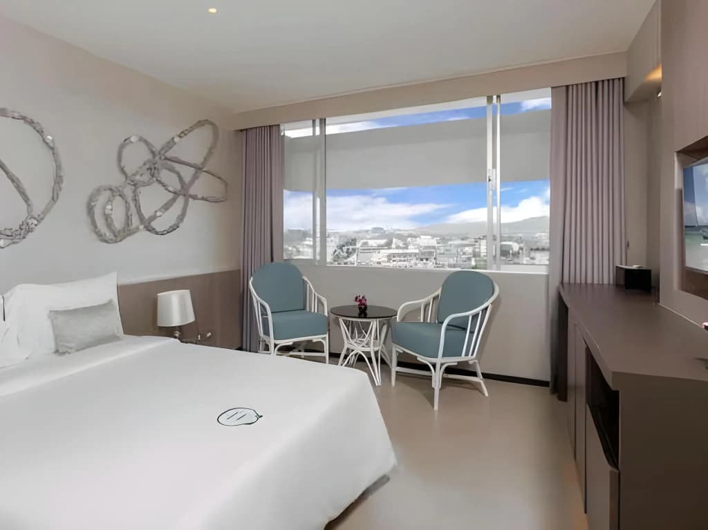 Pearl Hotel Phuket - photo 4