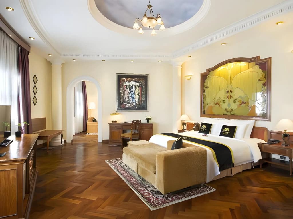 Hotel Majestic Saigon - photo 33