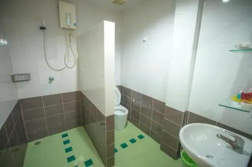 Home Budget Hotel - photo 6