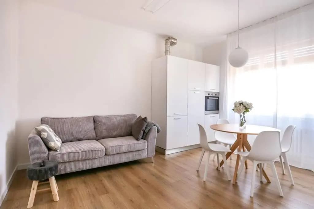 Tommy's Flat - photo 7