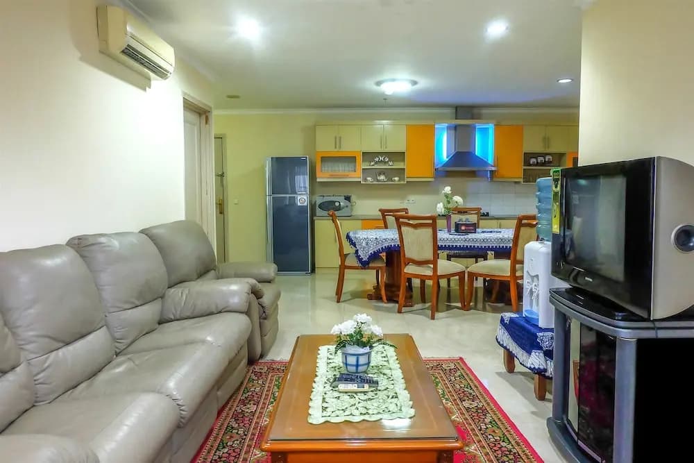Best Spacious Apartment Permata Senayan - photo 10