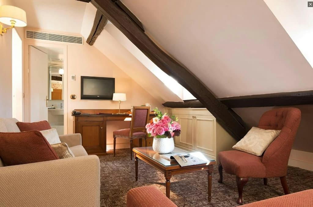 Hotel Queen Mary Paris - photo 18