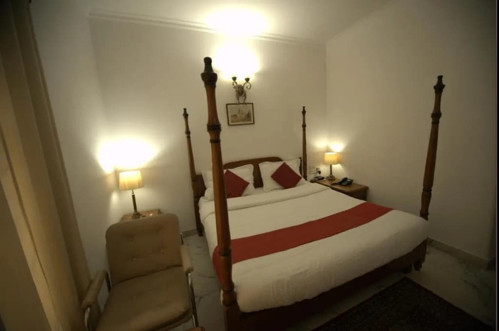 Hotel Palm Greens - photo 31