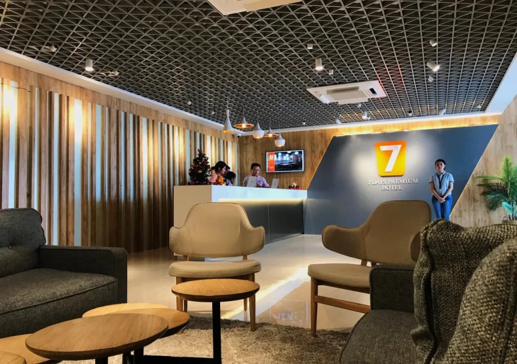 Juno Jatinegara Jakarta - photo 2
