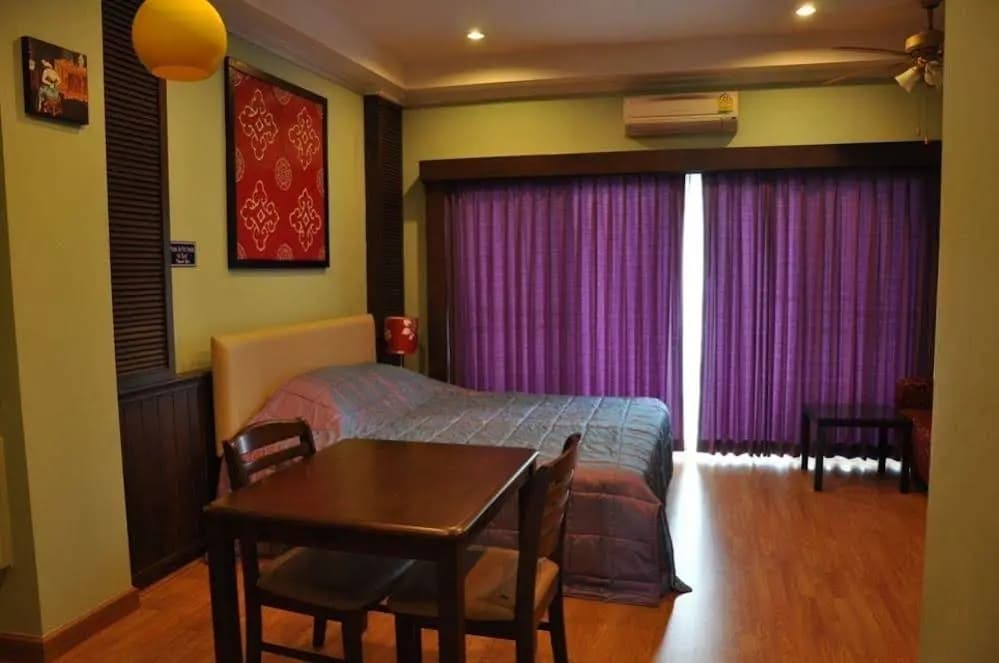Hill Top Service Suites - photo 6
