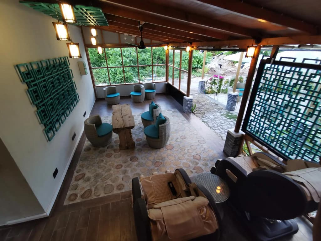 Village Hideaways & Spas - photo 22