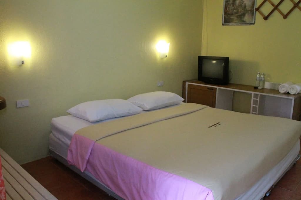Utopia Resort - photo 3