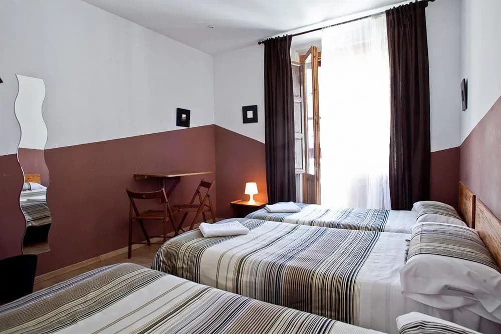 Hostal Abaaly - photo 25