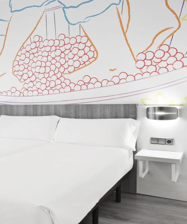 Hotel ibis Styles Madrid Prado - photo 3