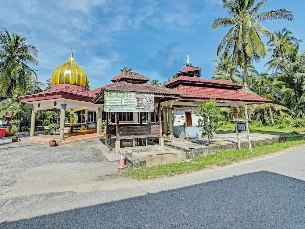 Redzwan's Beach Resort by OYO Rooms - photo 6