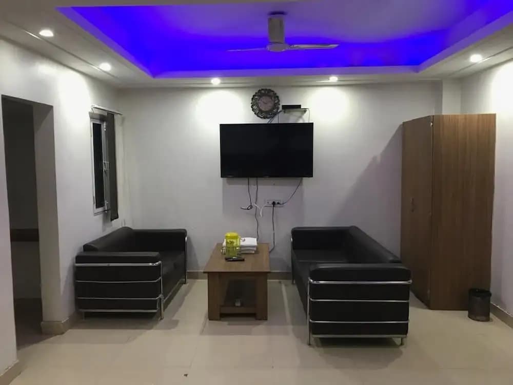 Hotel Ashiana - photo 12