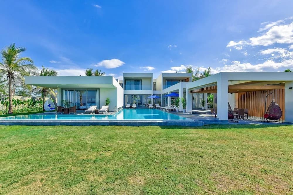 Stunning Beachfront 6br Villa W Largest Pool - photo 15