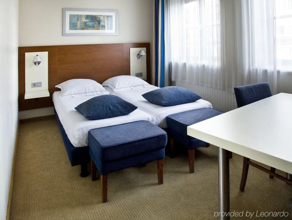 Leonardo Hotel Amsterdam Leidse Square - photo 36
