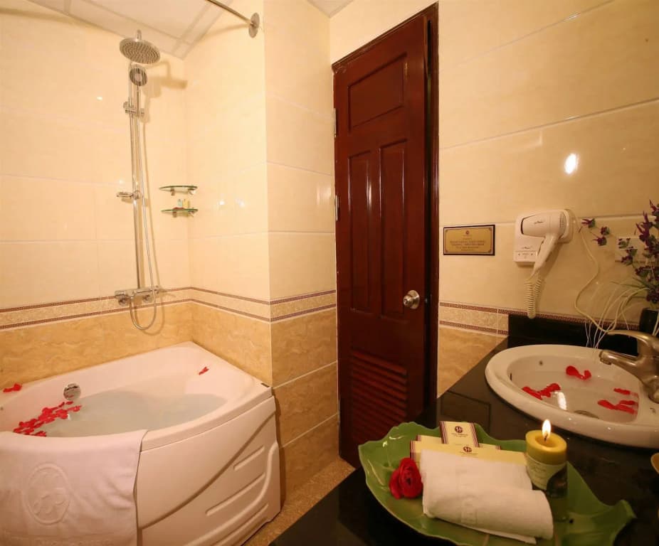 Hanoi House Hotel & Travel - photo 8