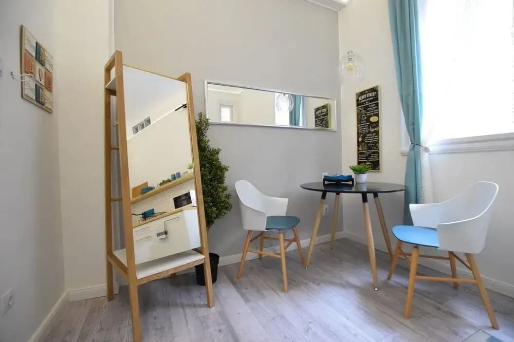 Vaci Street Apartment - photo 11