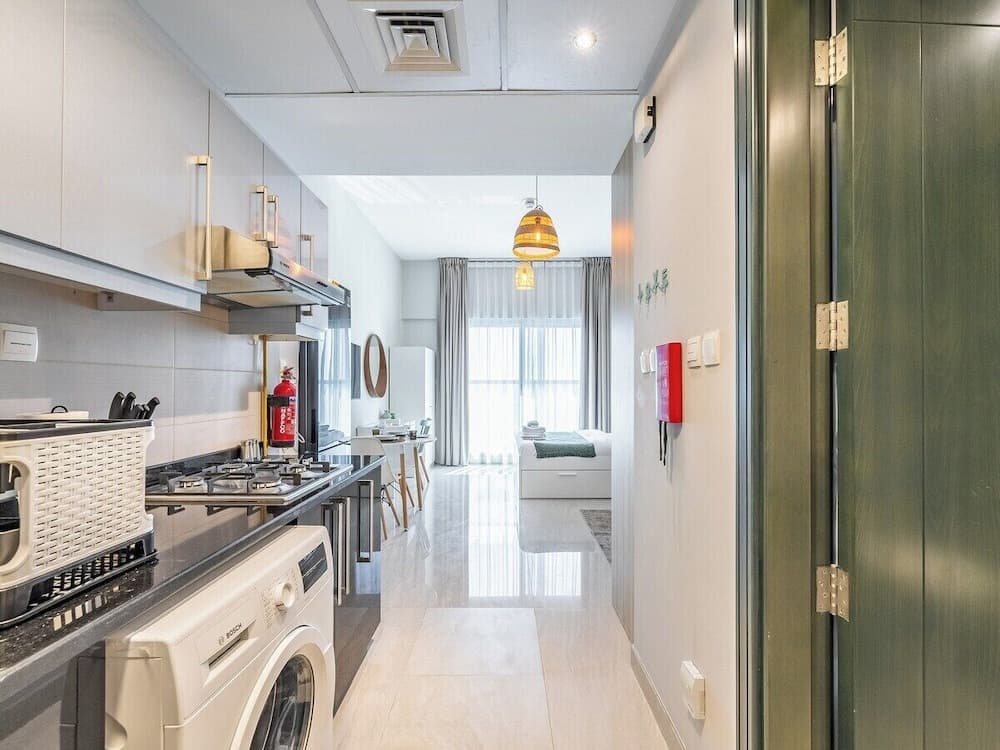 Charming Studio Escape With City View - photo 18