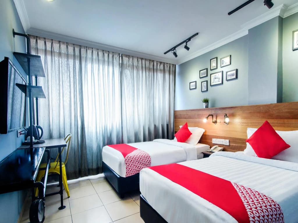 Super OYO 761 City Hotel - photo 4