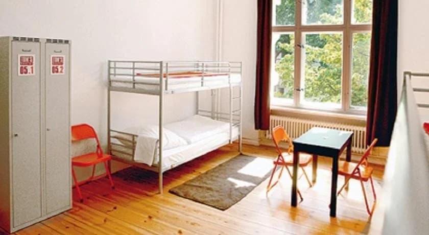 Hostel - photo 3