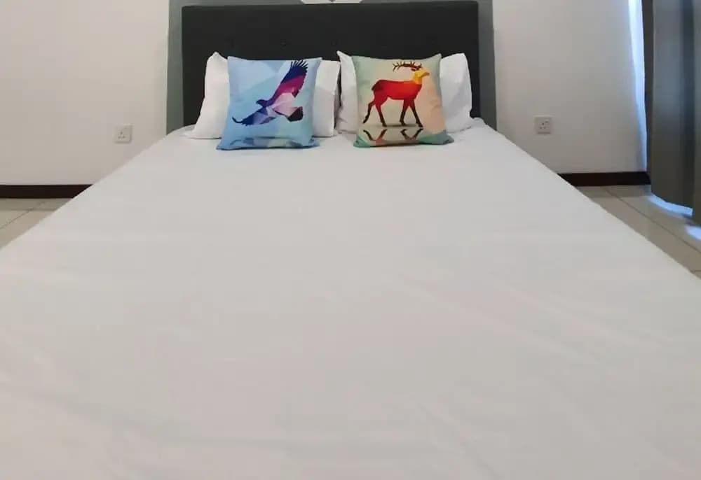 Miracle Cozy Stay For 4 At Butterworth - photo 8