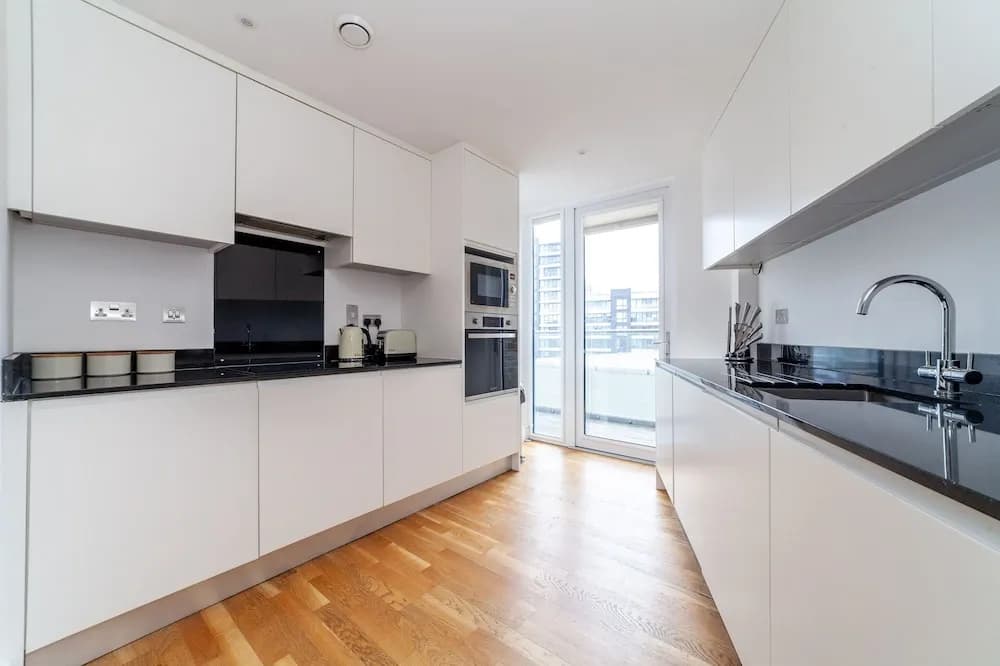 3 Bed Flat by Limehouse Basin - photo 13