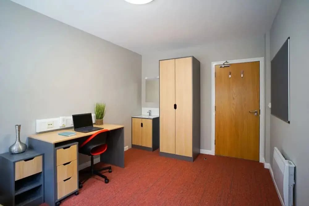 8 Roxburgh - Campus Accommodation - photo 7