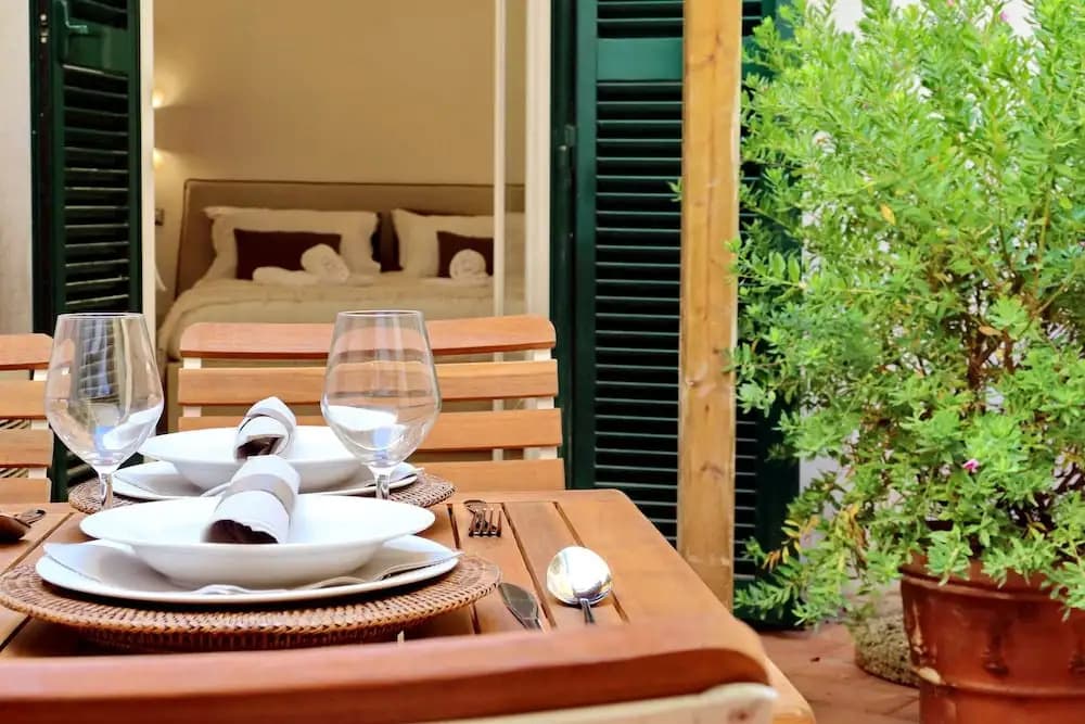 Restart Accommodations Little Colosseum - photo 10