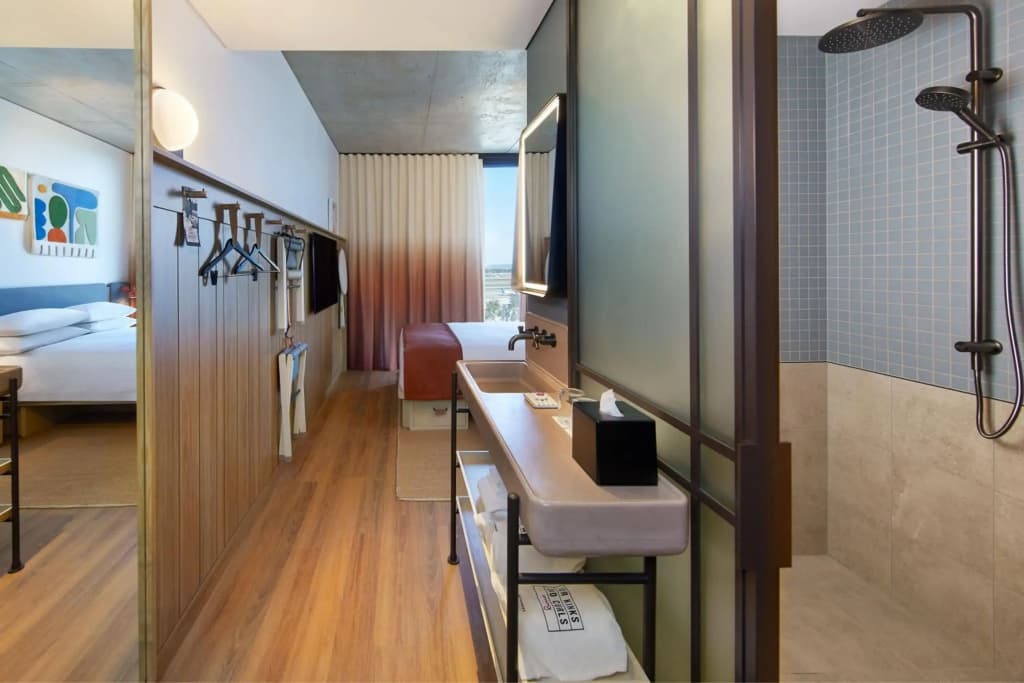 Moxy Sydney Airport - photo 18