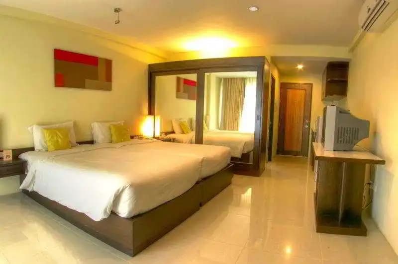 Center Park Service Apartment & Hotel - photo 2