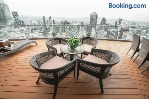 KL101 at Soho Suites KLCC Apartment - photo 14