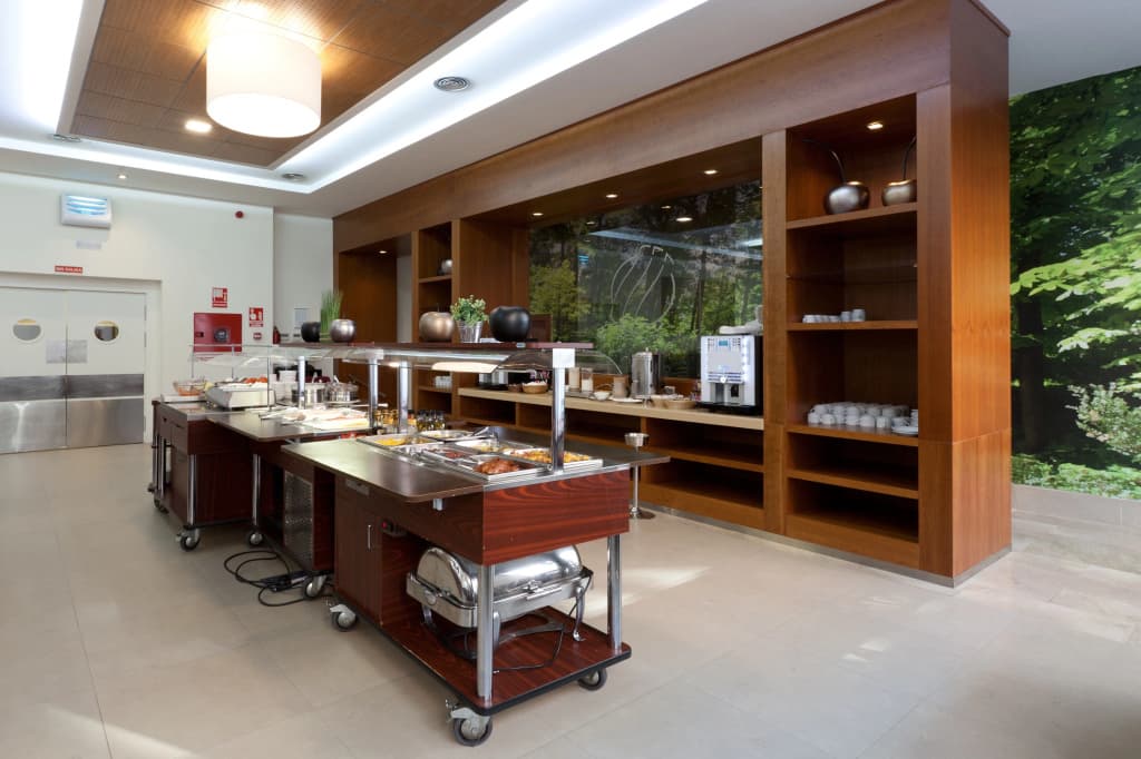 Porcel Ganivet Hotel - photo 29