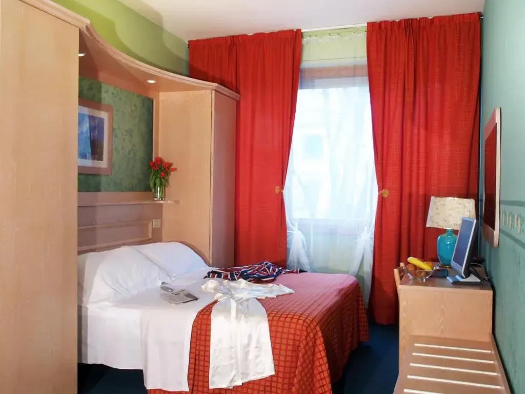 Hotel Meridiana - main photo