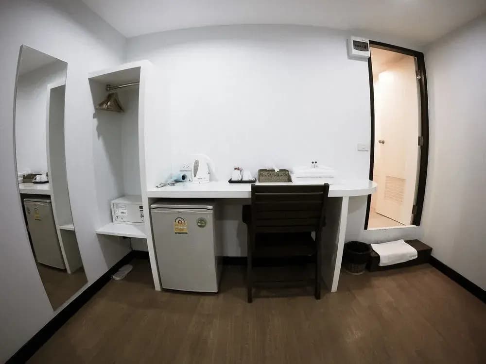 V Place Silom - photo 23