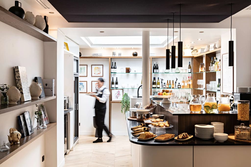 Best Western Premier The Blake Paris Gare Saint Lazare - photo 12