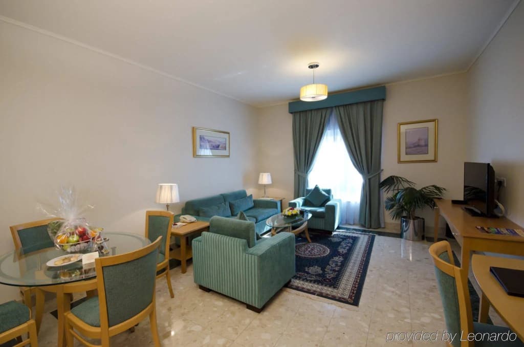 Al Bustan Center & Residence Hotel - photo 15