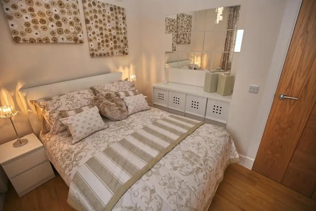 Edinburgh Pearl Apartments Dalry House - photo 1