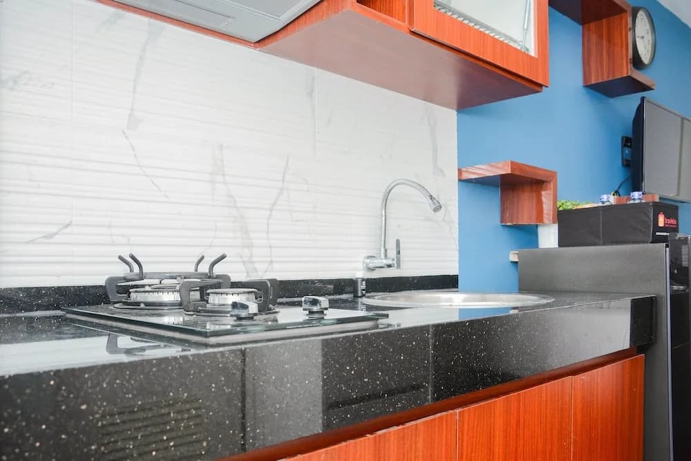 Relaxing Studio Pakubuwono Terrace Apartment - photo 11