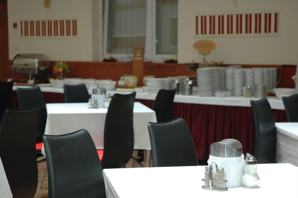Atlantic Hotel - photo 19