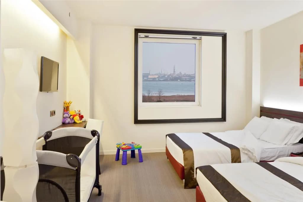 Antony Hotel - photo 18