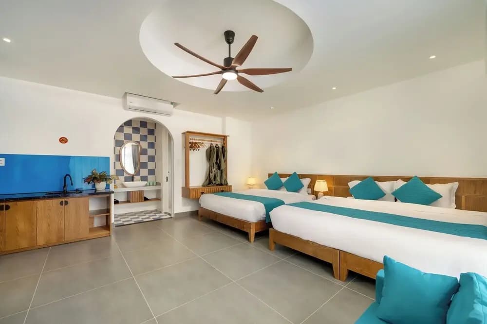 The Linh Coastline Villa - photo 23