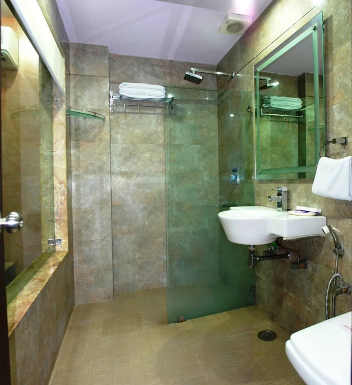 OYO 4212 Hotel Vedas Heritage - photo 9