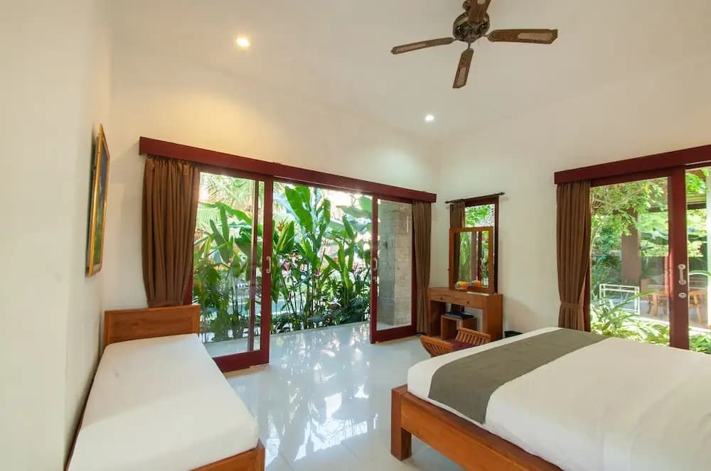 Flamboyant Villa Ubud - photo 3