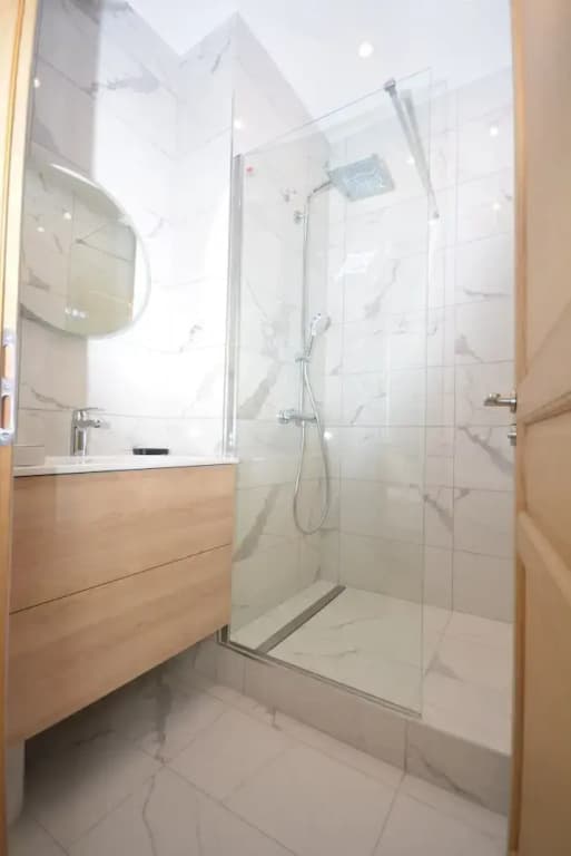 Reva Suites - photo 10