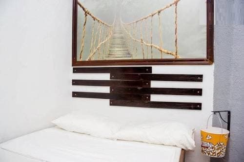 Be Happy Hostal - photo 2