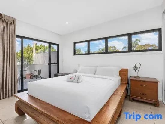 MetaWiseBnB Bondi Junction Penthouse Style - photo 1