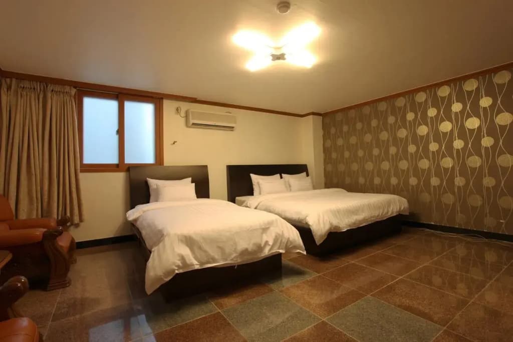 Hotel New World - photo 15